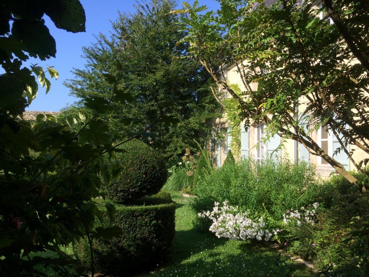 De Ma Fenetre Bed and Breakfast Saint-Martin-des-Entrées Eksteriør billede